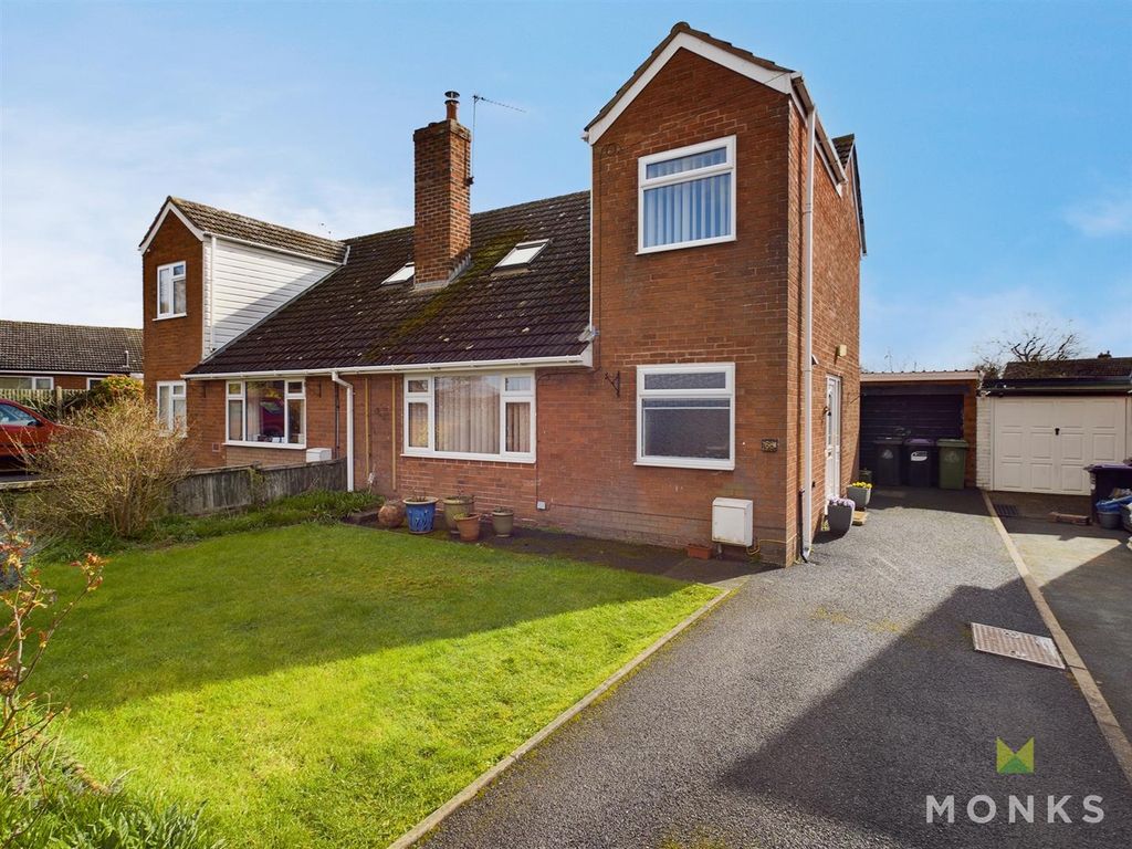 3 bed semidetached house for sale in White Lodge Park, Shawbury