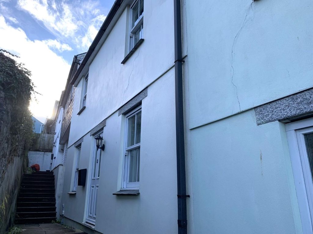 3 bed property to rent in Grays Yard, Penryn TR10 Zoopla