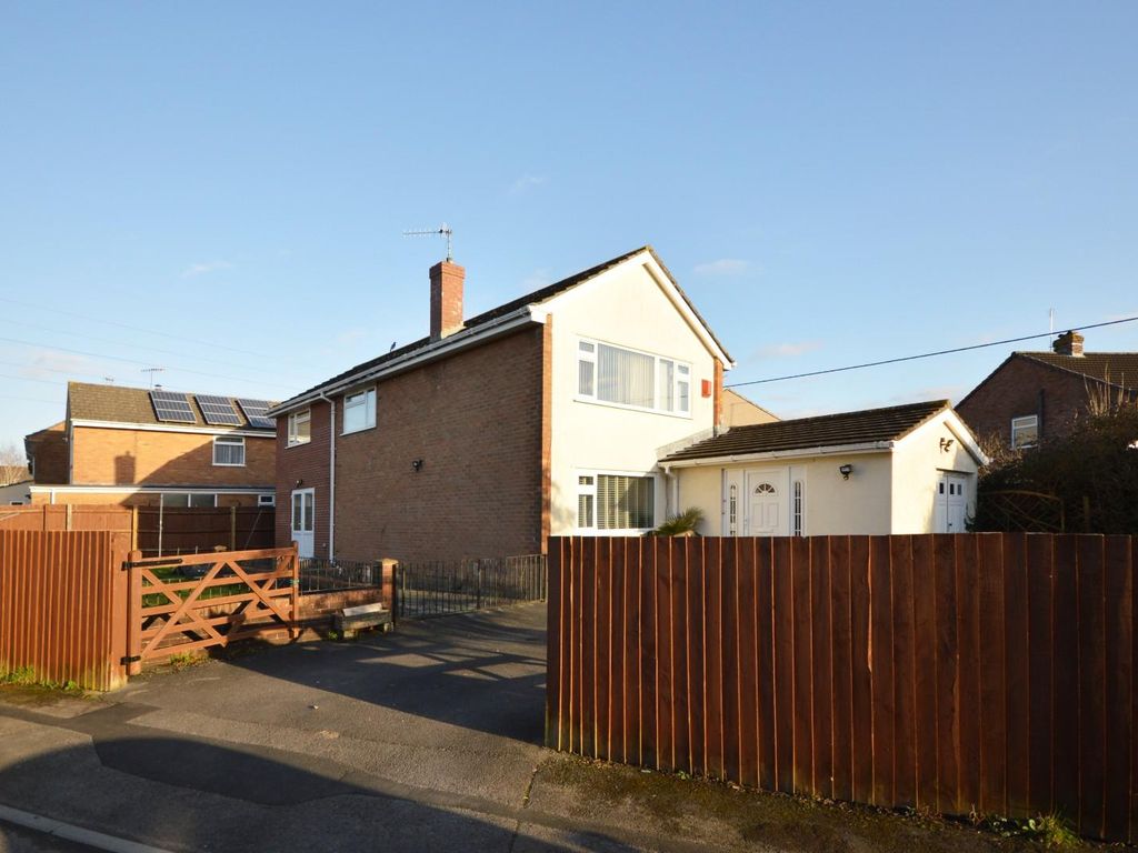 4 bed detached house for sale in Graitney Close, Cleeve, Bristol BS49