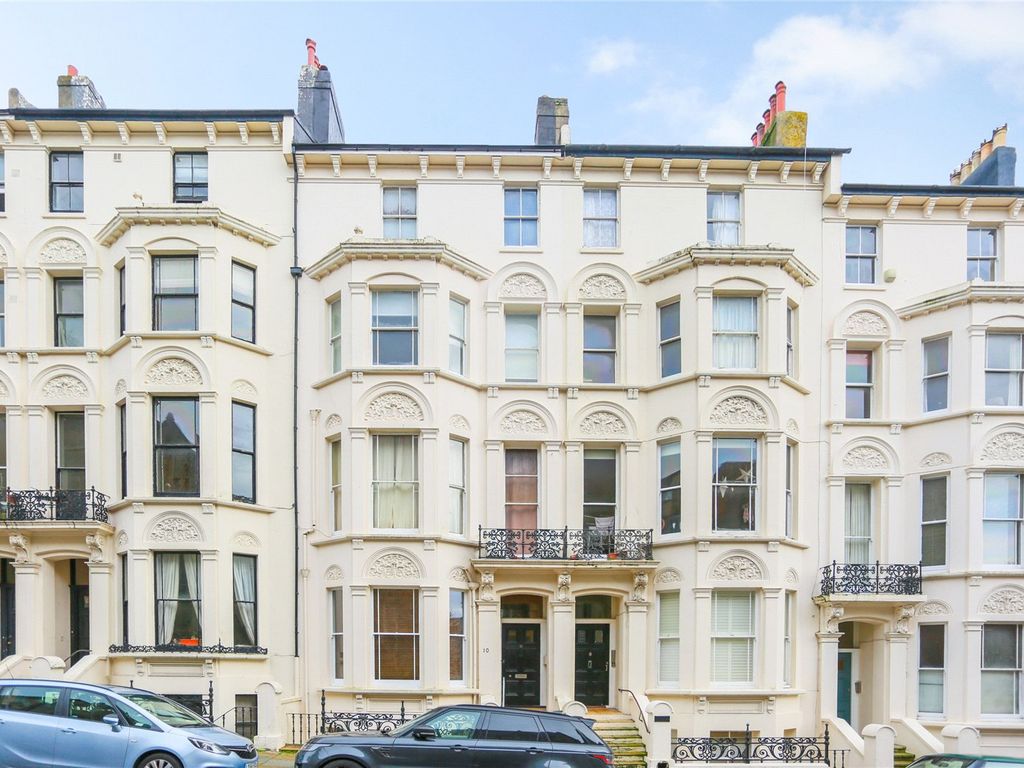 1 bed flat for sale in Cambridge Road, Hove, East Sussex BN3, £180,000