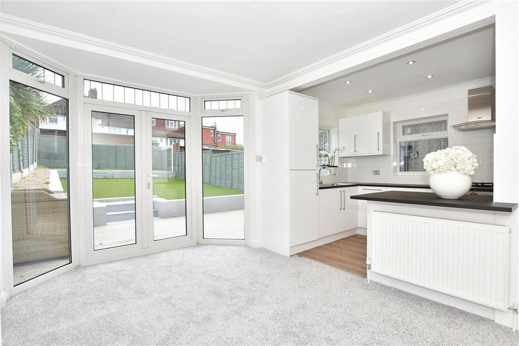 Dove House Gardens, London E4  