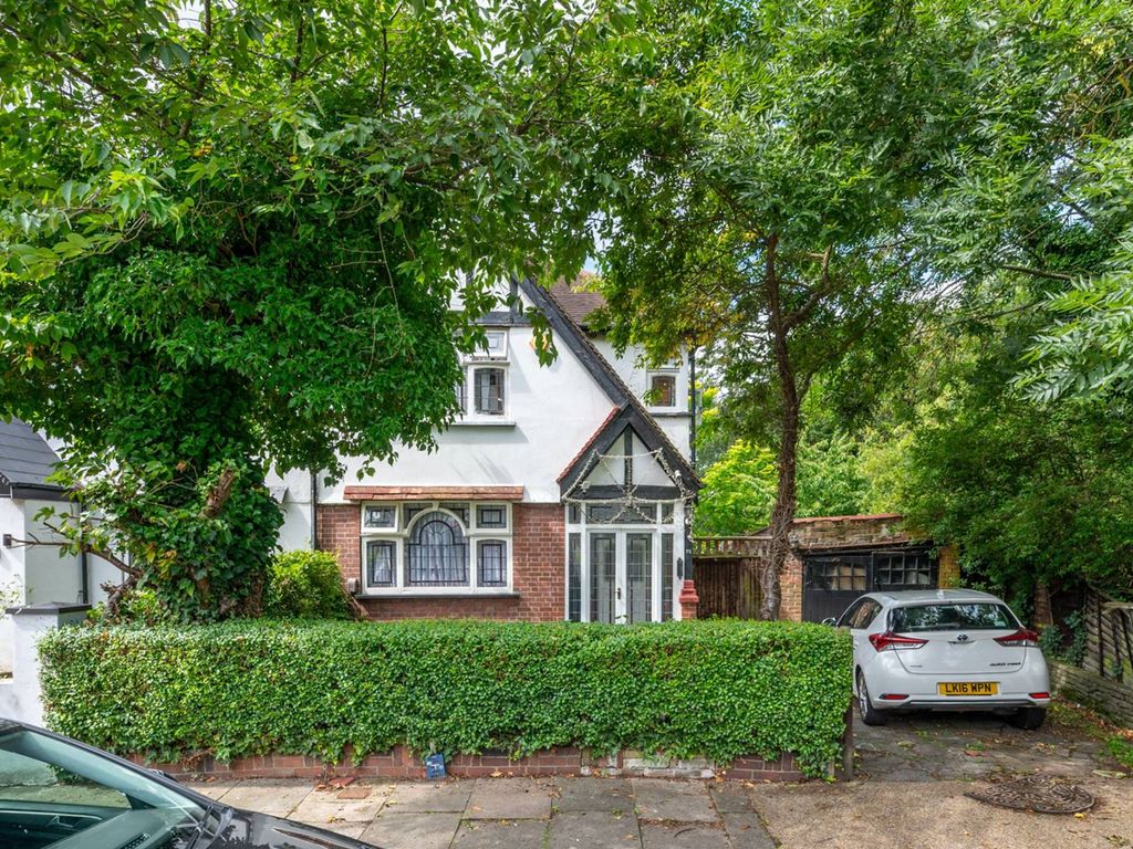 3 bed property for sale in Nathans Road, North Wembley, Wembley HA0, £