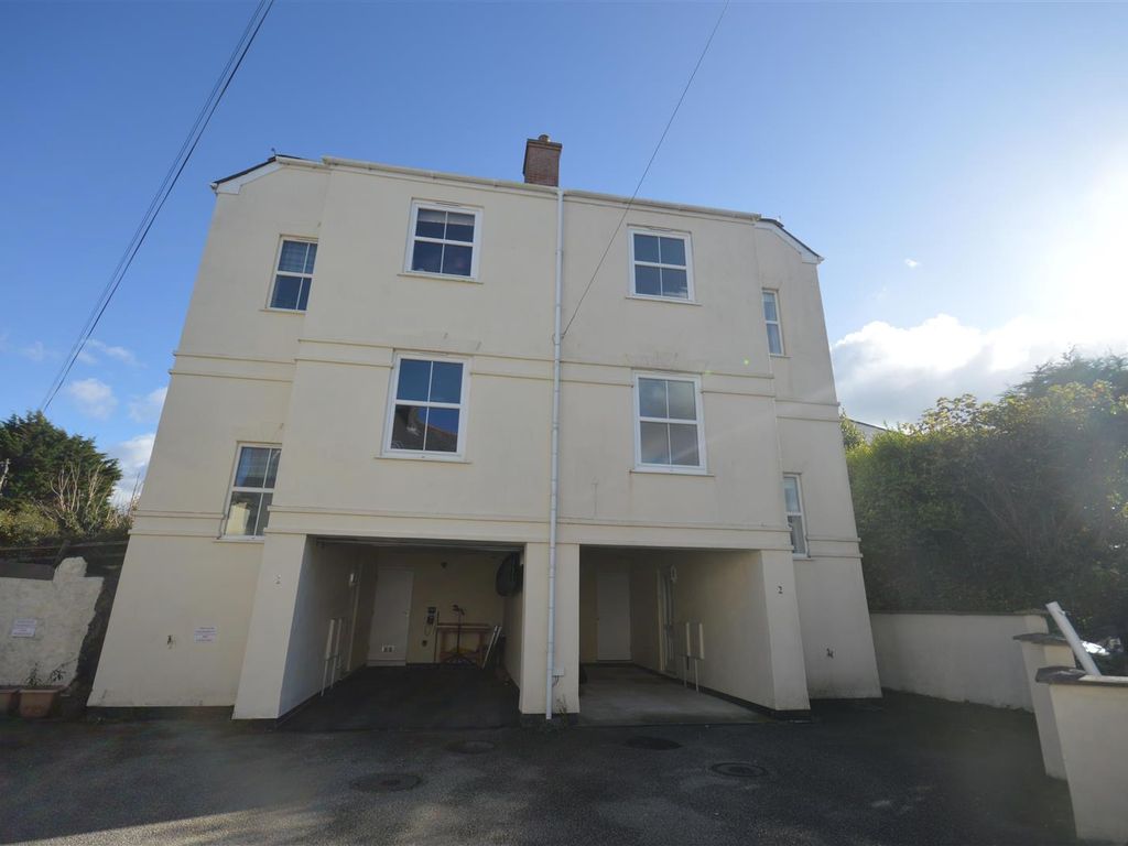 2 bed semidetached house to rent in West End, Redruth TR15, £950 pcm