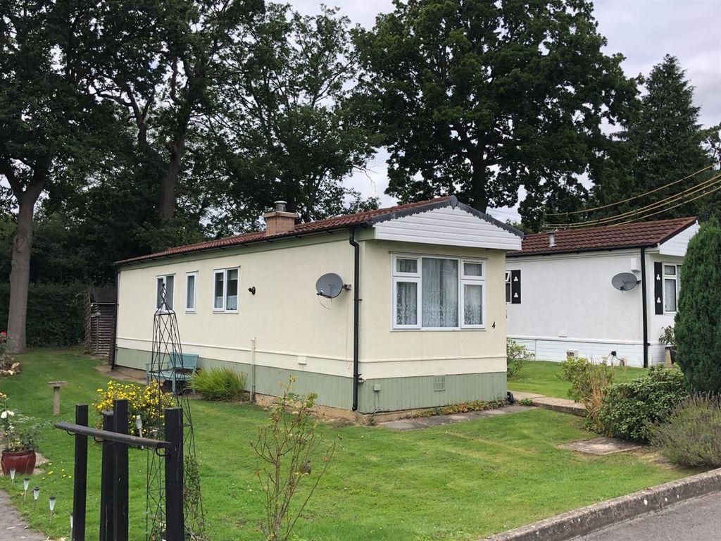 1 bed bungalow for sale in St. Brelades Court, Crouch House Road