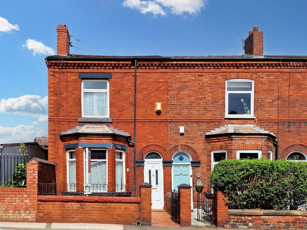 2 bed end terrace house for sale in Wargrave Road, NewtonLeWillows