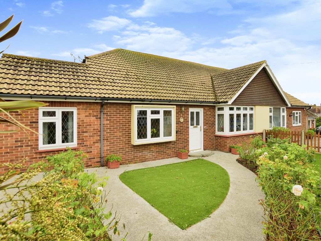 3 bed semidetached bungalow for sale in Tyson Avenue, Margate CT9, £425,000 Zoopla