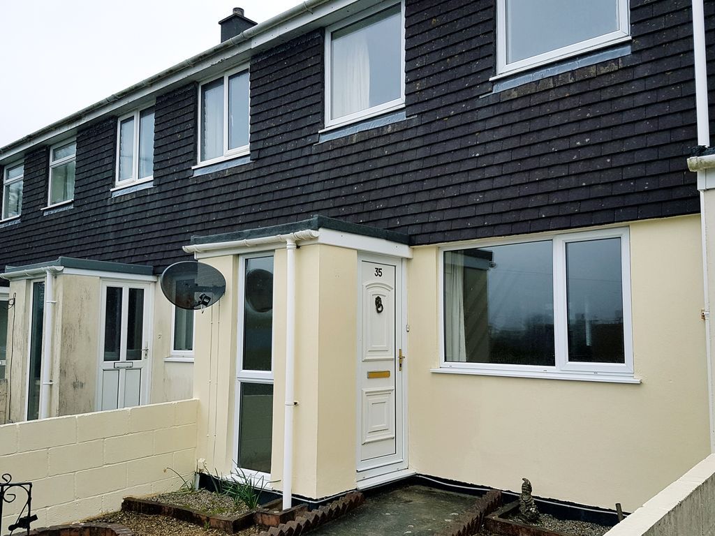 2 bed terraced house to rent in Polwheal Road, Tolvaddon, Camborne TR14