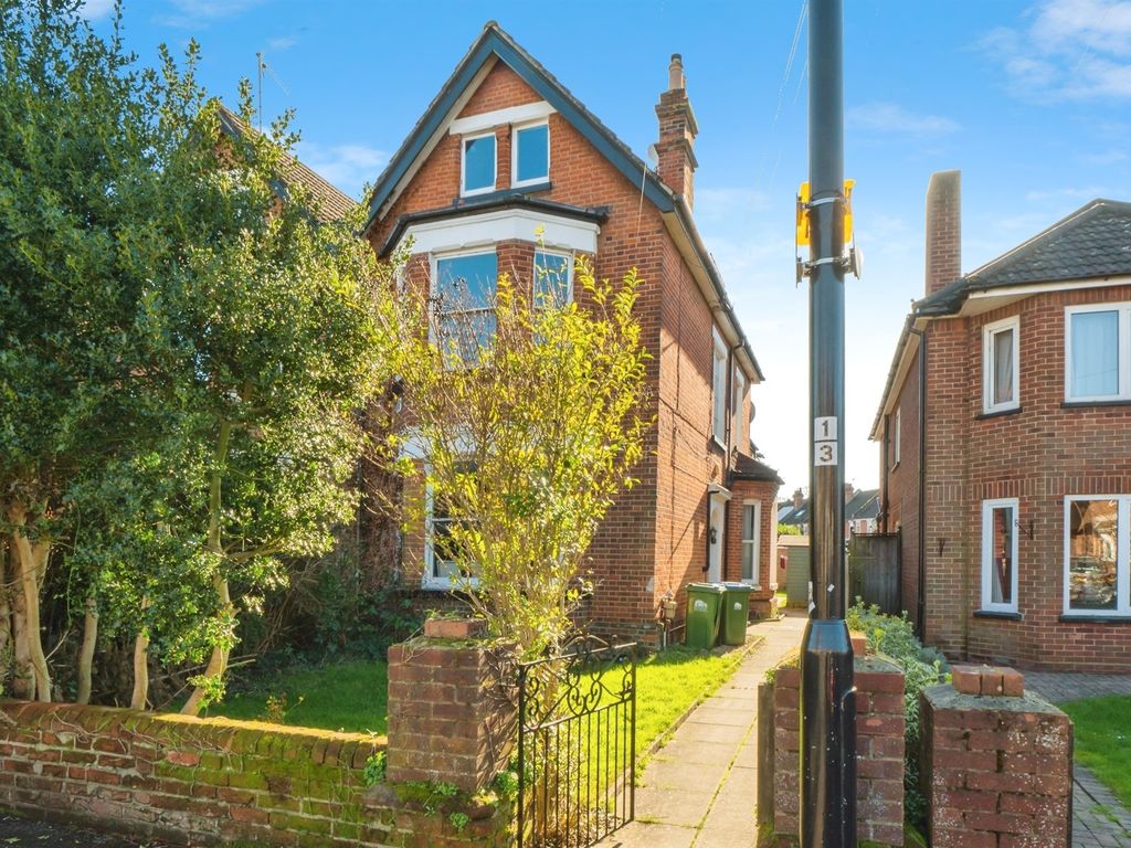 1 bed flat for sale in Howard Road, Shirley, Southampton SO15, £115,000