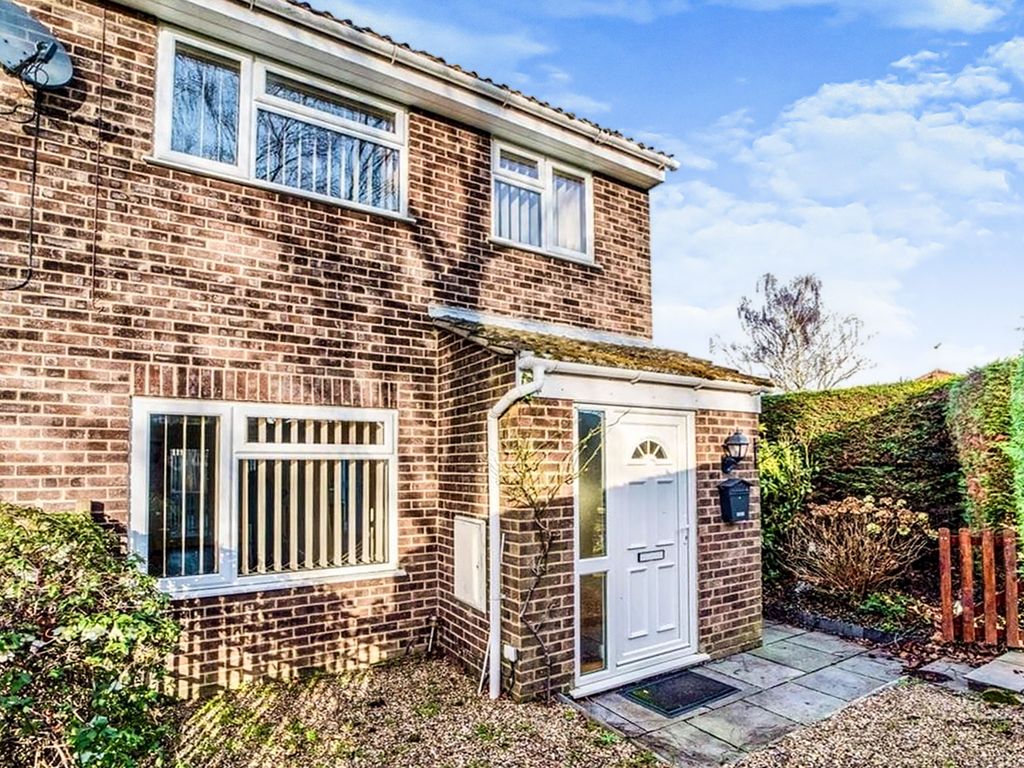 3 bed end terrace house for sale in Marigold Drive, Red Lodge, Bury St. Edmunds IP28, £220,000