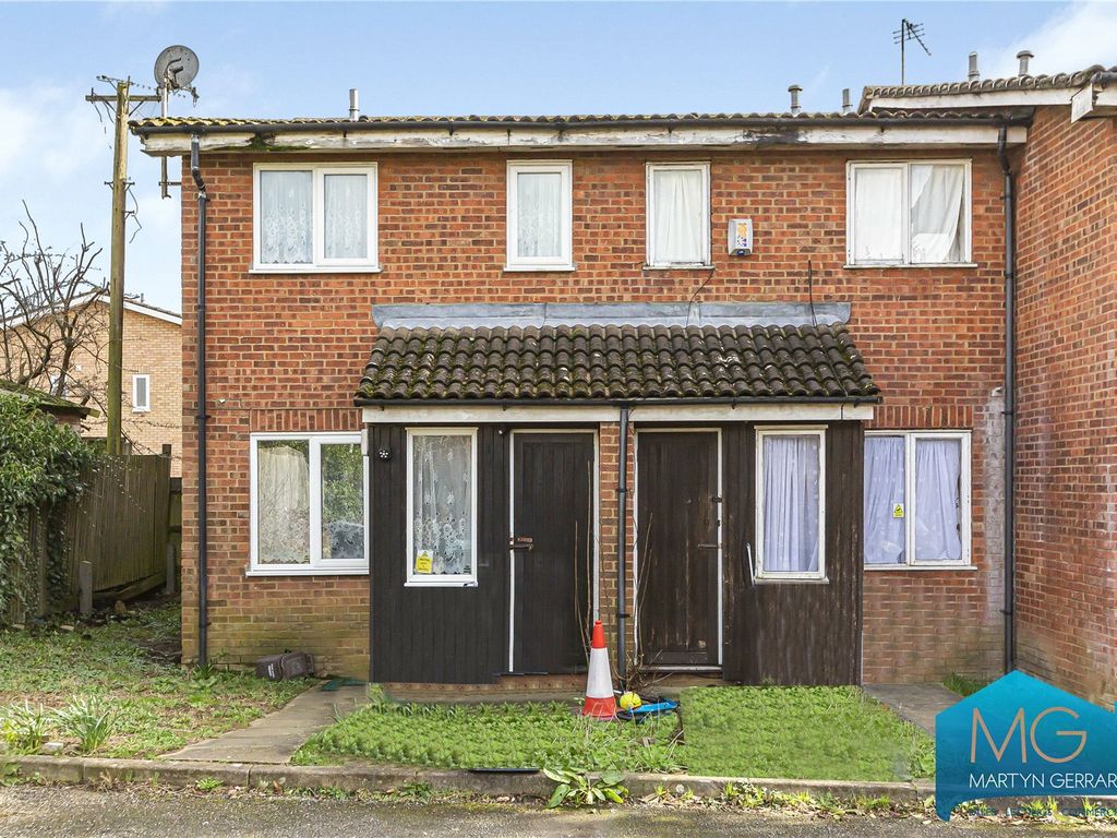 1 bed end terrace house for sale in Redwood Way, EN5, £300,000 Zoopla