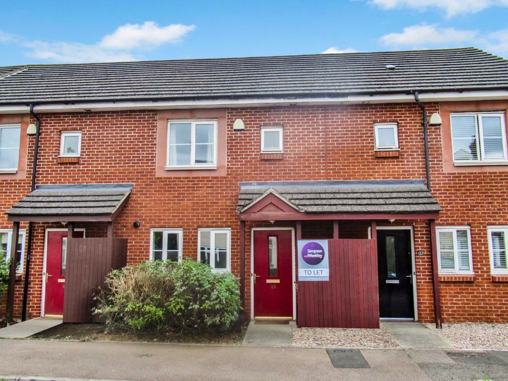 2 bed terraced house to rent in Allen Road, Rushden, Northamptonshire