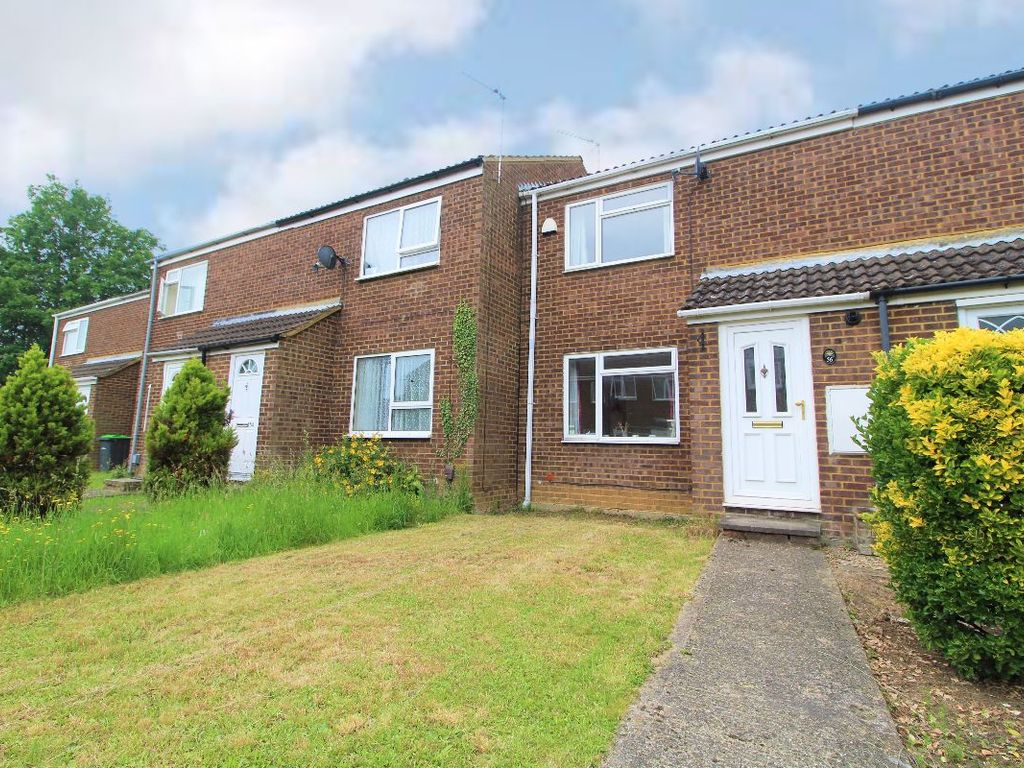 2 bed terraced house to rent in Northdale Close, Kempston, Bedford MK42