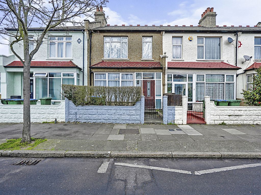3 bed terraced house for sale in Mcleod Road, London SE2 Zoopla