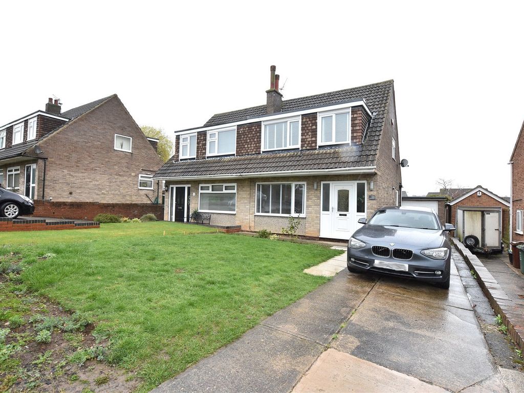 3 bed semidetached house for sale in Richmondfield Avenue, Barwick In