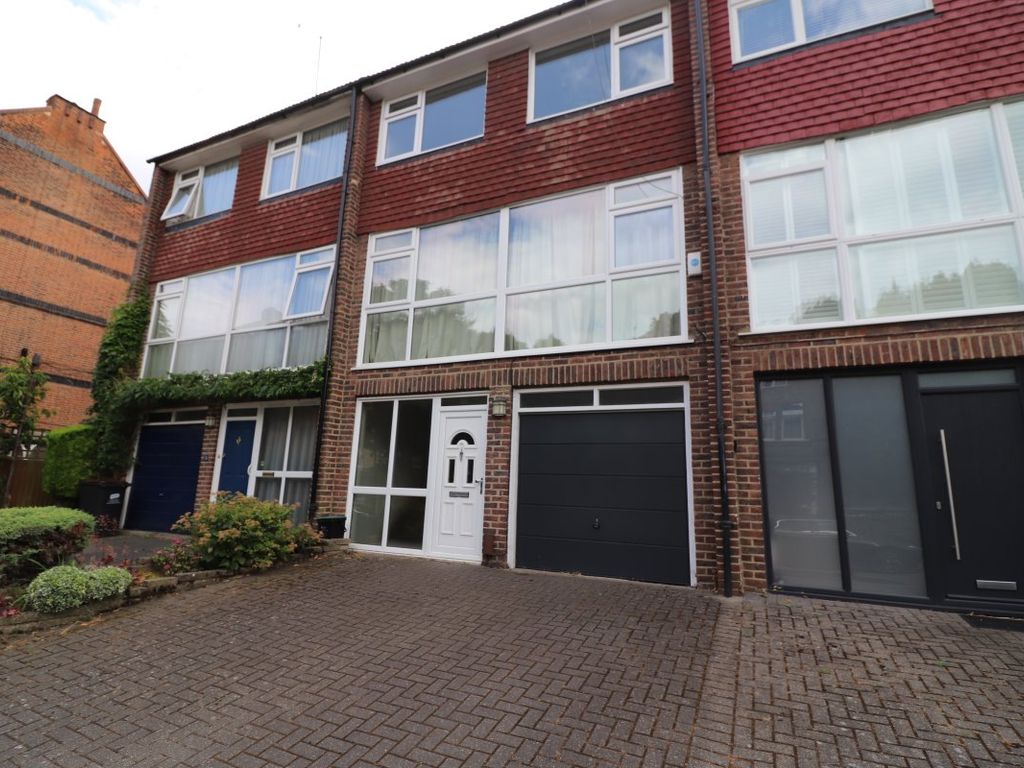 4 bed property to rent in Lower Camden, Chislehurst BR7 Zoopla