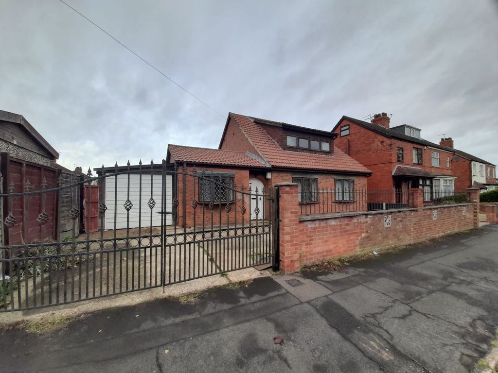 1A Collinson Avenue, Scunthorpe, South Humberside DN15  