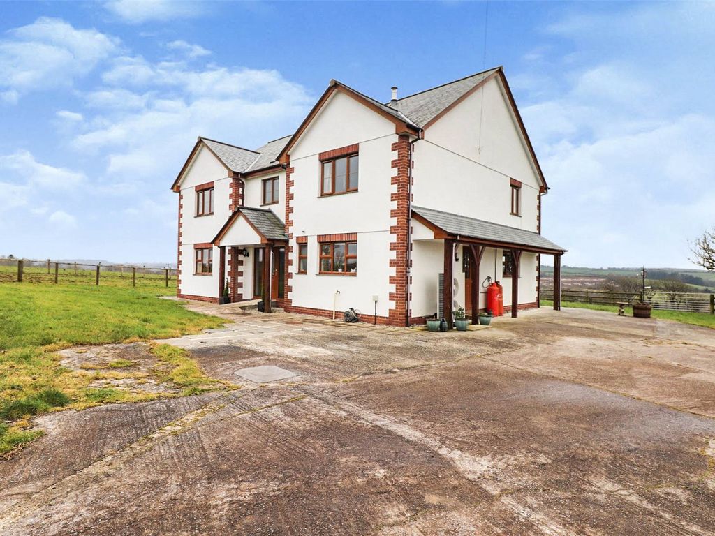 4 bed property for sale in Clawton, Holsworthy EX22 Zoopla