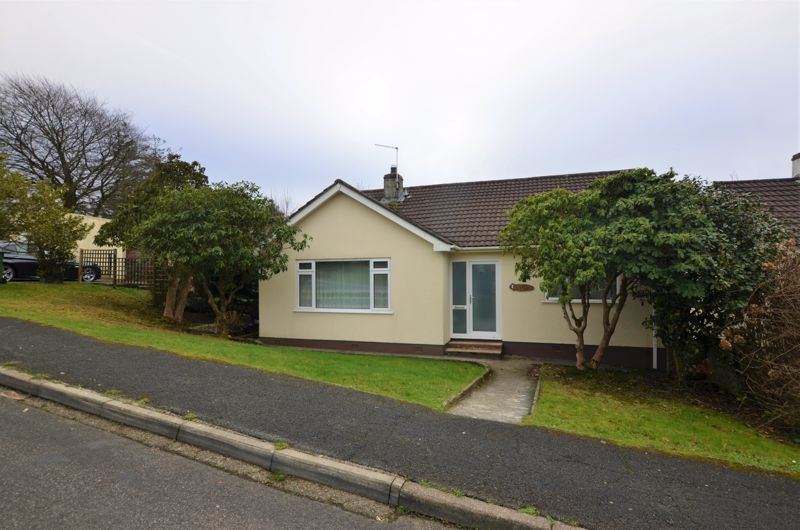 4 bed bungalow for sale in Boxwell Park, Bodmin PL31 Zoopla