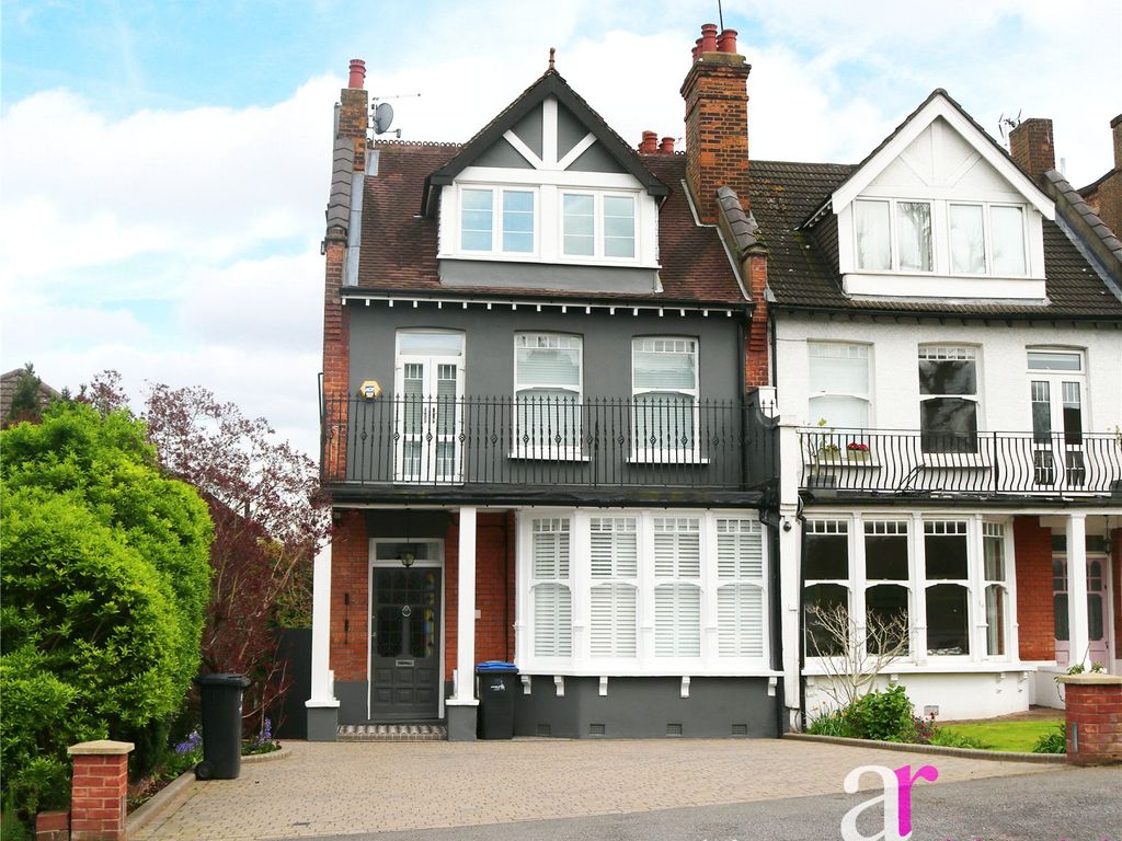 6 bed semidetached house for sale in Eversley Park Road, London N21, £