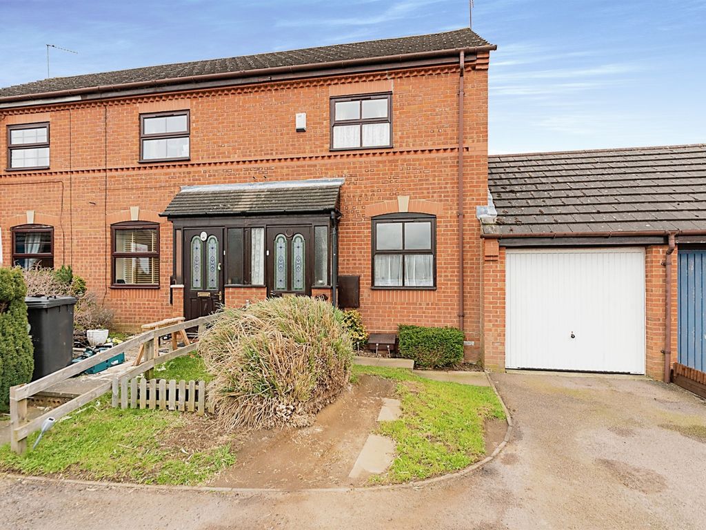 2 bed end terrace house for sale in Jasmine Road, Kettering NN16 Zoopla