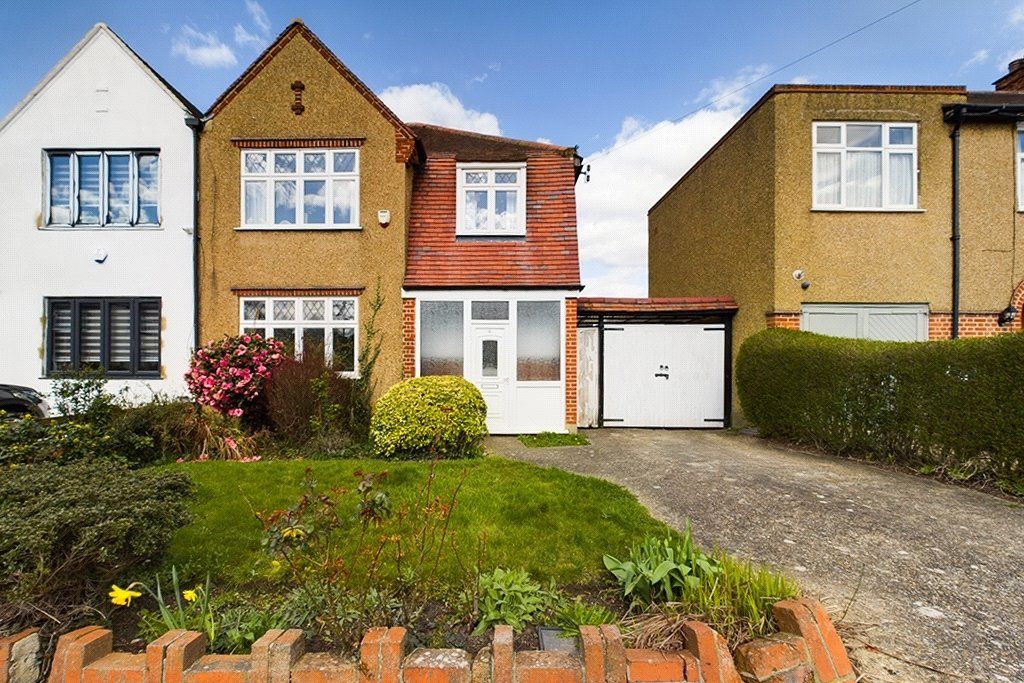 3 bed semidetached house for sale in Meadow Way, Eastcote HA4 Zoopla