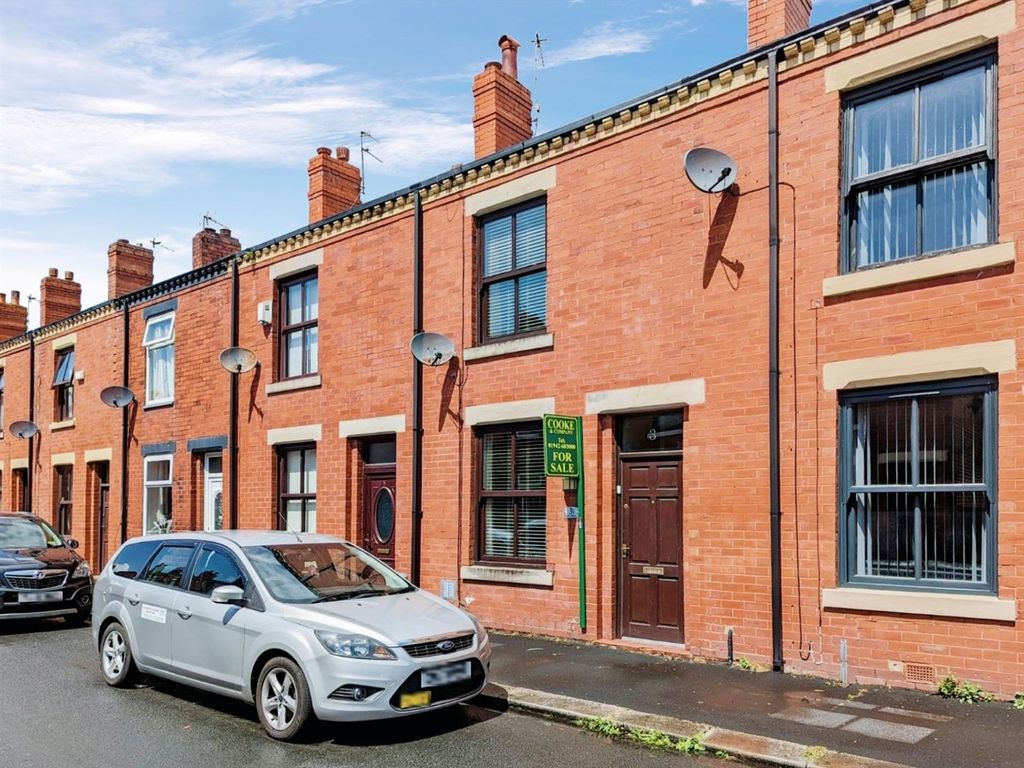 2 bed terraced house for sale in Severn Street, Leigh WN7 Zoopla