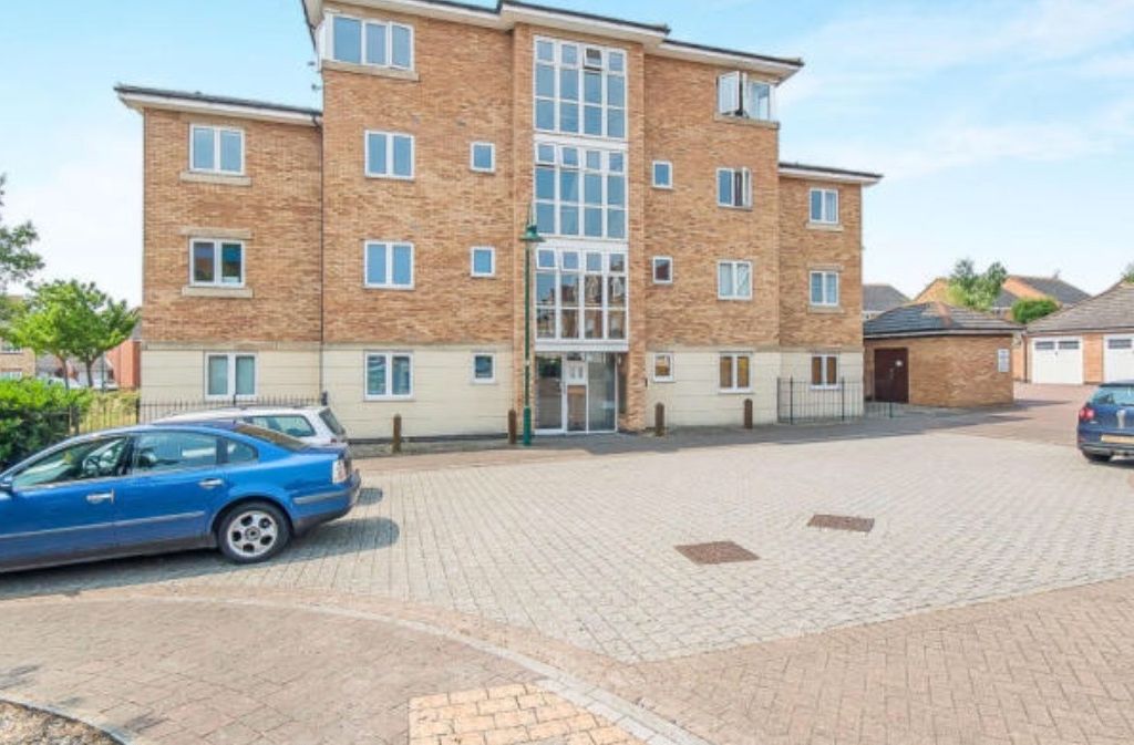 2 bed flat for sale in St. Katherines Mews, Peterborough PE7, £167,500