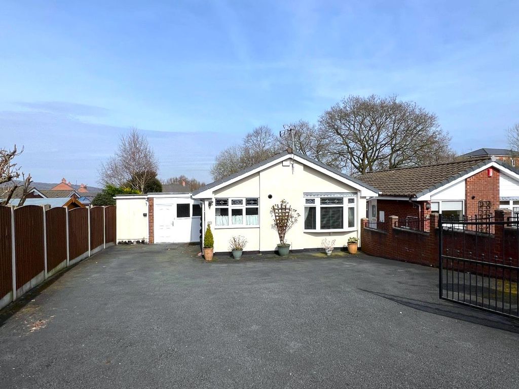 3 bed bungalow for sale in Bollin Grove, Biddulph, StokeOnTrent ST8