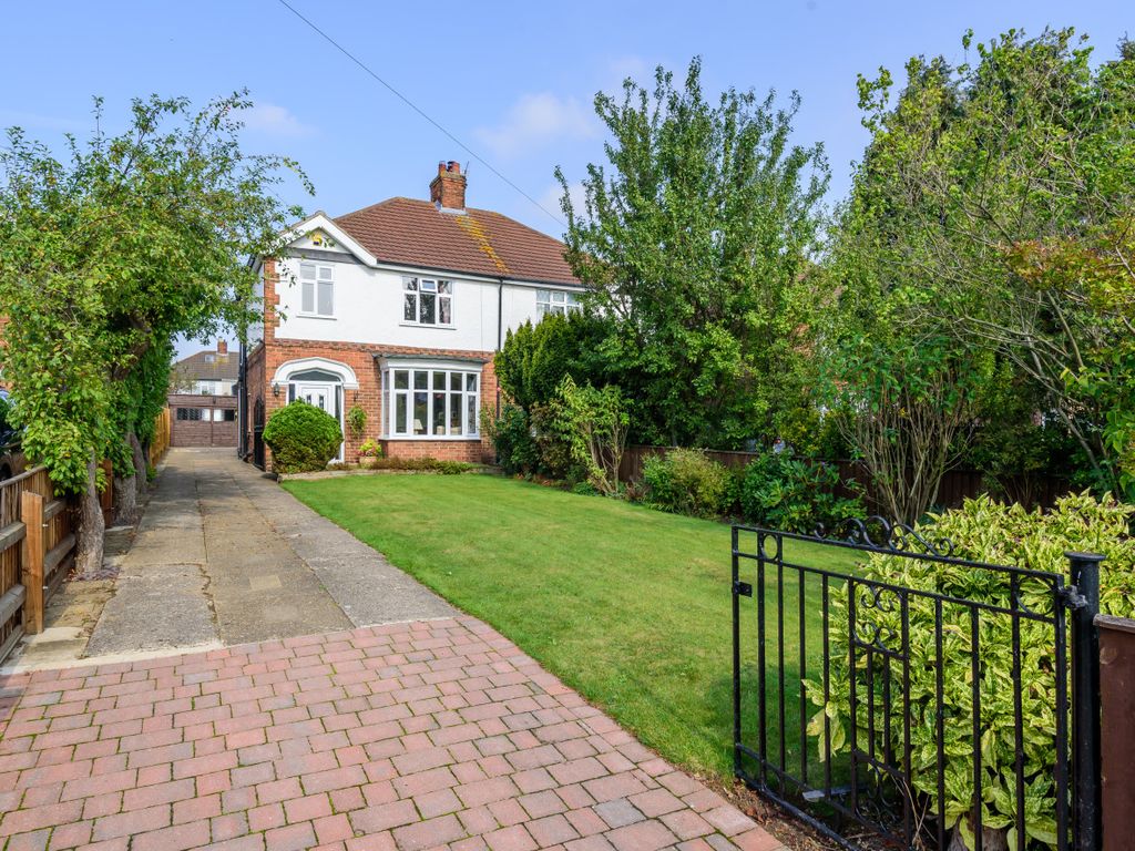 3 bed semidetached house for sale in Edge Avenue, Scartho DN33 Zoopla