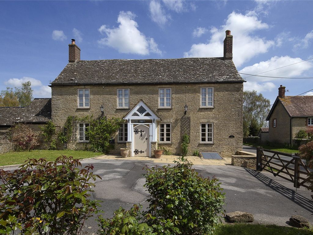4 bed detached house for sale in Millwood End, Long Hanborough, Witney
