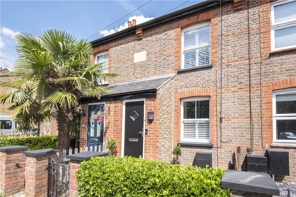2 bed terraced house for sale in Church Lane, Mill End, Hertfordshire