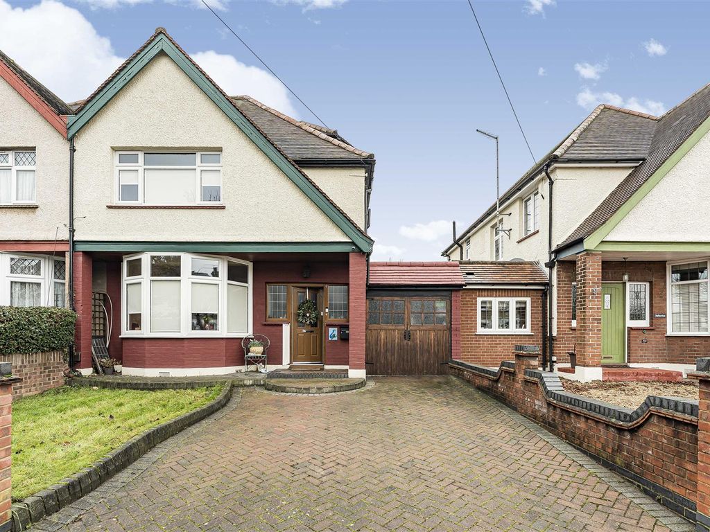 4 bed semidetached house for sale in Halstead Road, London N21, £800,000 Zoopla