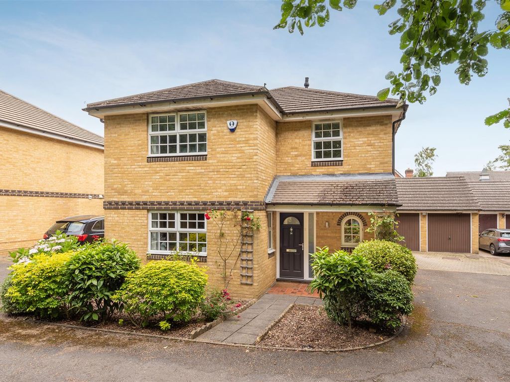 4 bed detached house for sale in Bowyer Walk, Ascot SL5 Zoopla