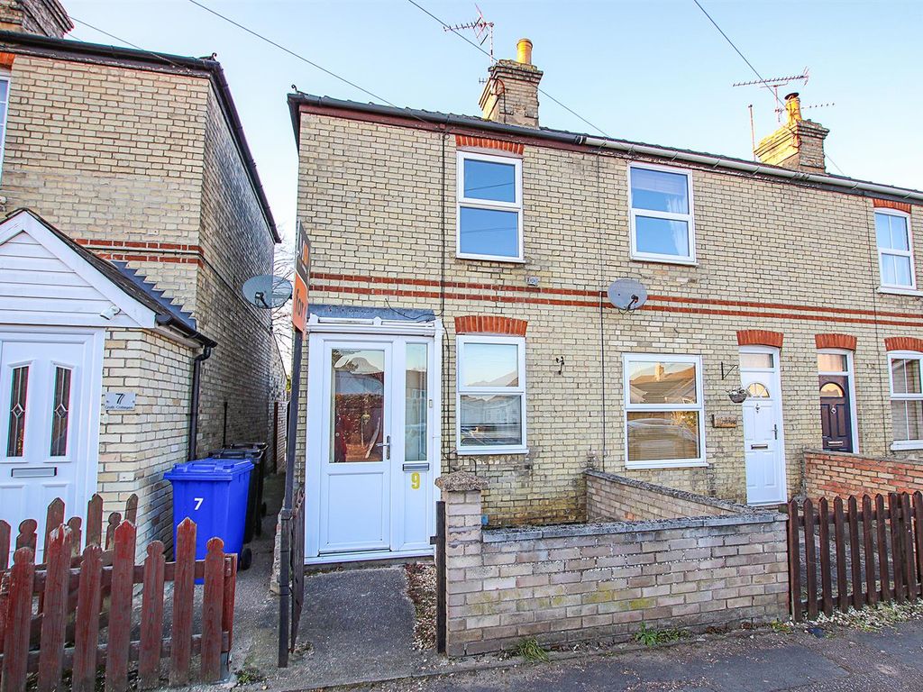 2 bed terraced house for sale in Croft Road, Newmarket CB8 Zoopla