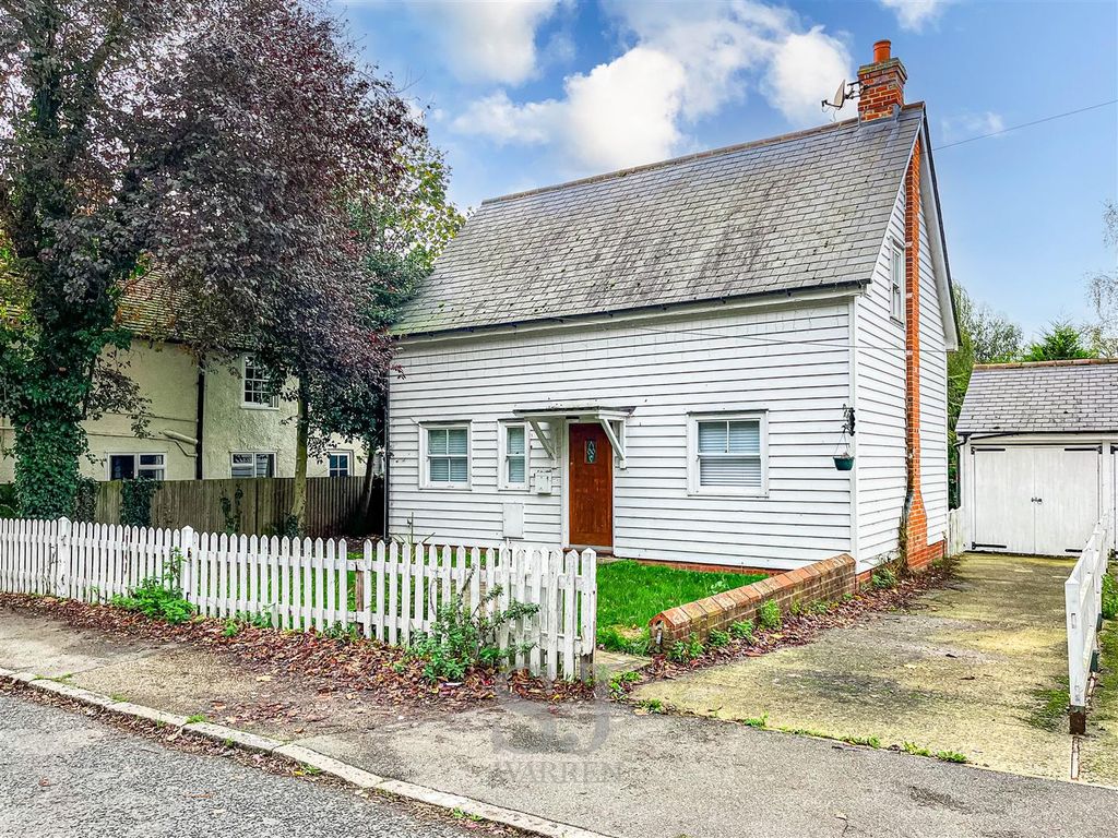 3 bed detached house for sale in North Street, Tillingham, Southminster