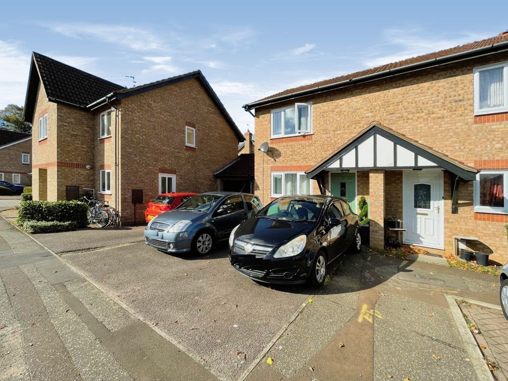 Mansfield Court, Peterborough PE1  