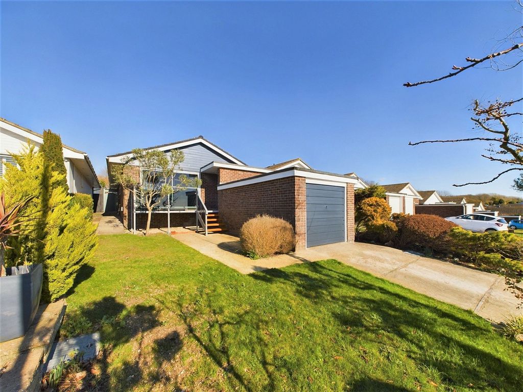 3 bed bungalow for sale in Slonk Hill Road, ShorehamBySea BN43, £