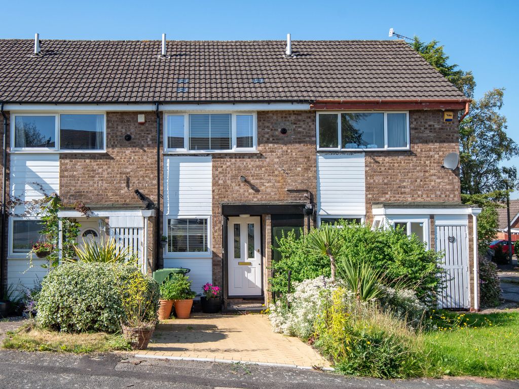 2 bed terraced house for sale in Pennine Road, Bromsgrove