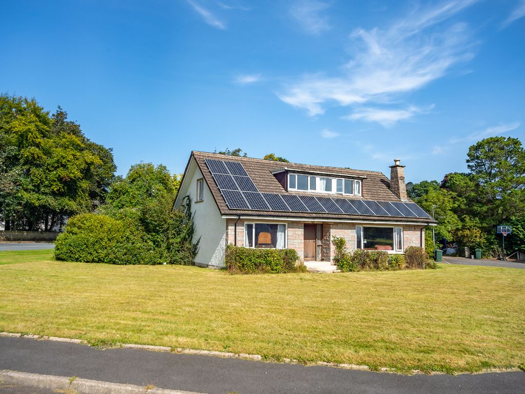 4 bed detached house for sale in Slackbuie Crescent, Inverness IV2, £