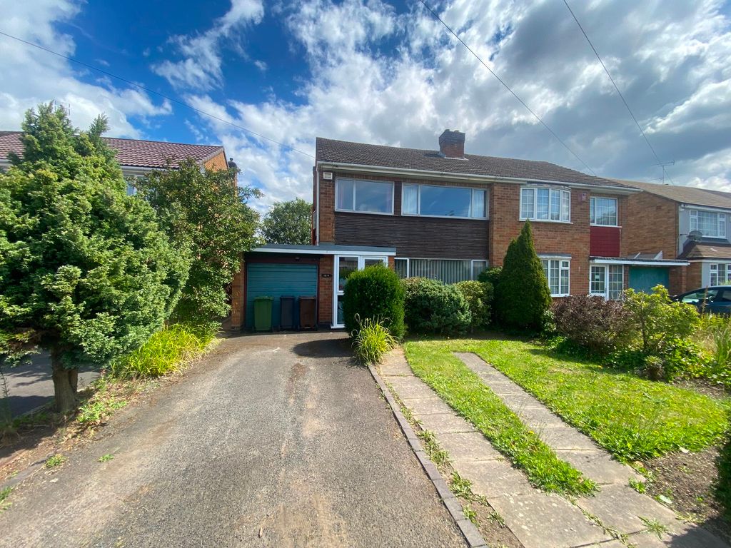 3 bed semidetached house for sale in Yardley Wood Road, Shirley