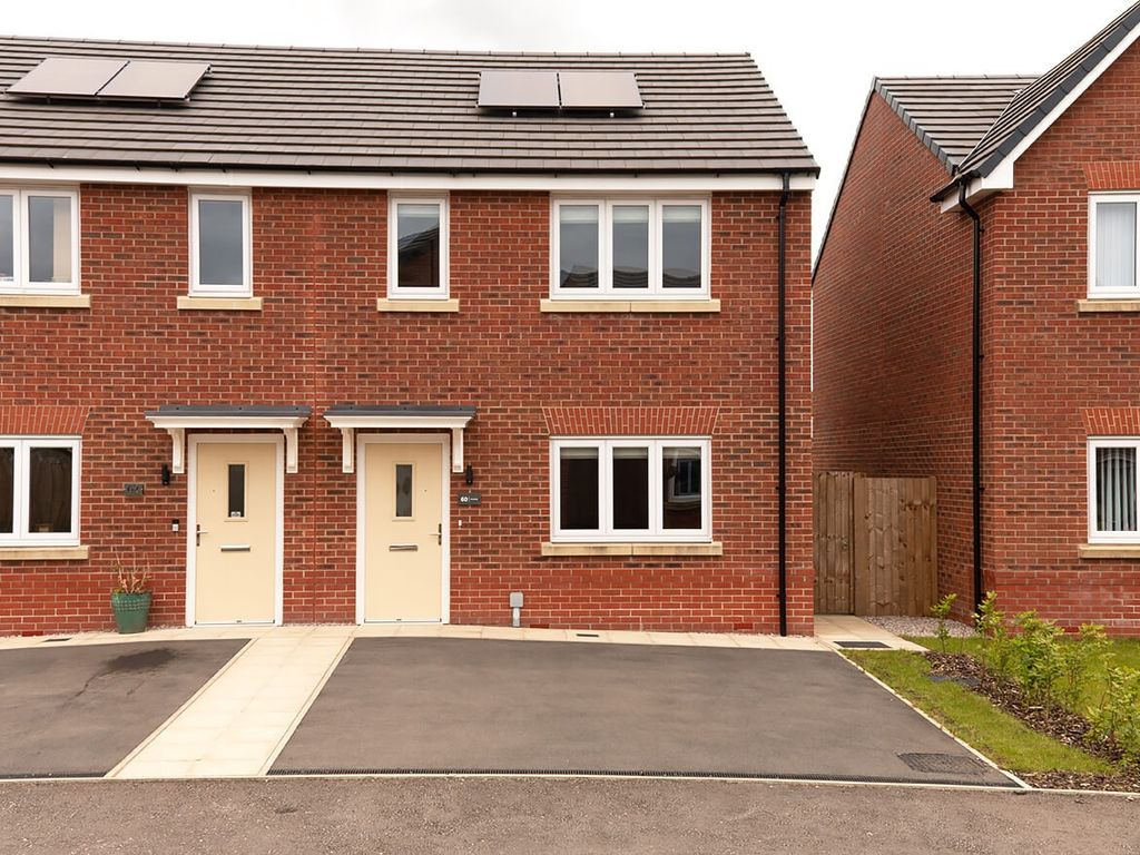 3 bed semidetached house for sale in The Ridings, Longridge, Preston