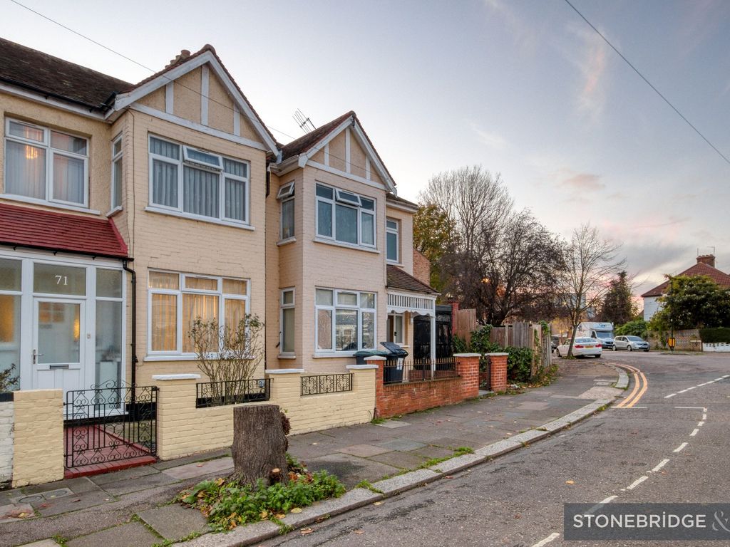 3 bed terraced house for sale in Dunbar Road, London N22 Zoopla