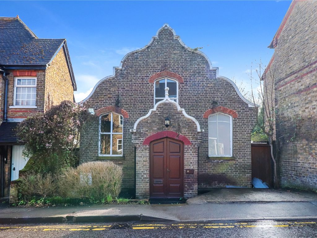 Detached house for sale in Bridge Road, Hunton Bridge, Kings Langley