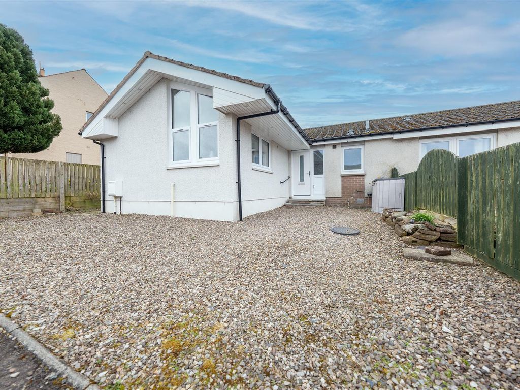 2 bed semidetached bungalow for sale in Smith Lane, New Alyth