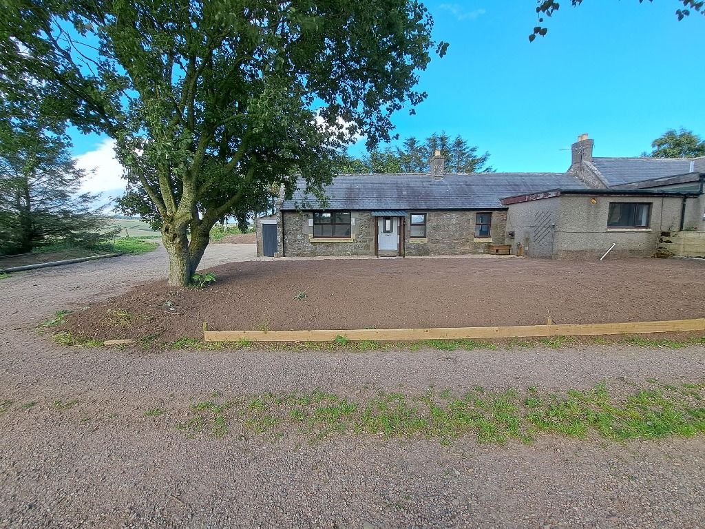 3 bed semidetached house to rent in Jacksbank, Drumlithie, Stonehaven