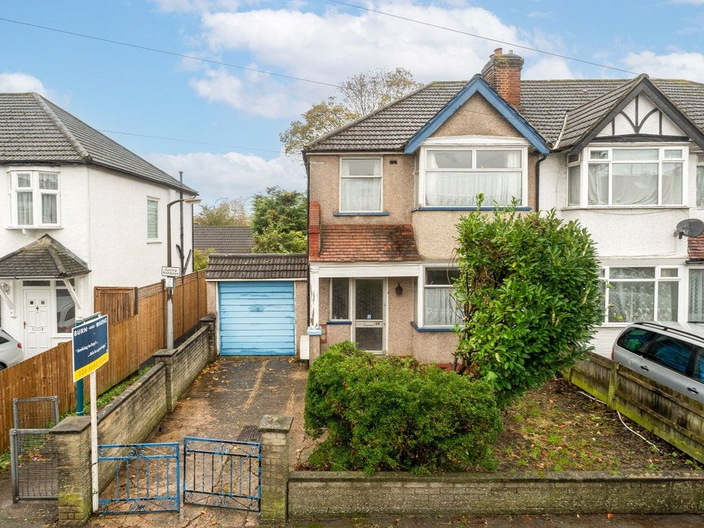 3 bed semidetached house for sale in St. James Avenue, Sutton SM1, £