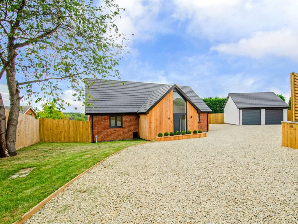 New home, 3 bed bungalow for sale in Broadway Road, Evesham WR11 Zoopla