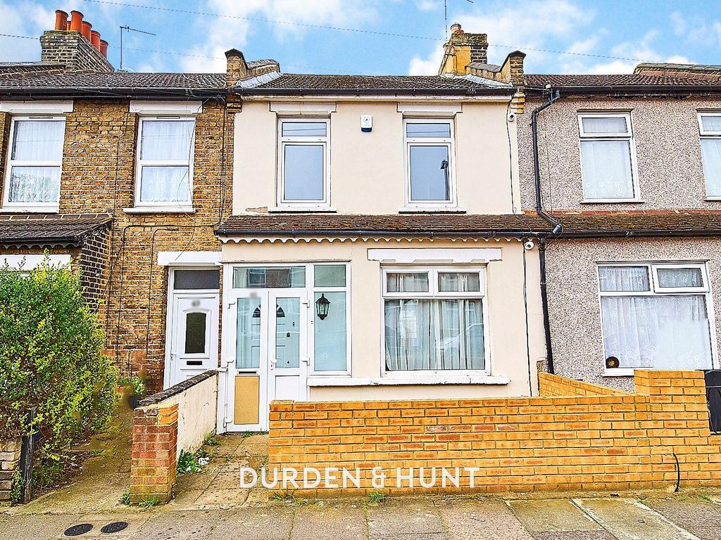 2 bed terraced house for sale in Roman Road, Ilford IG1 Zoopla