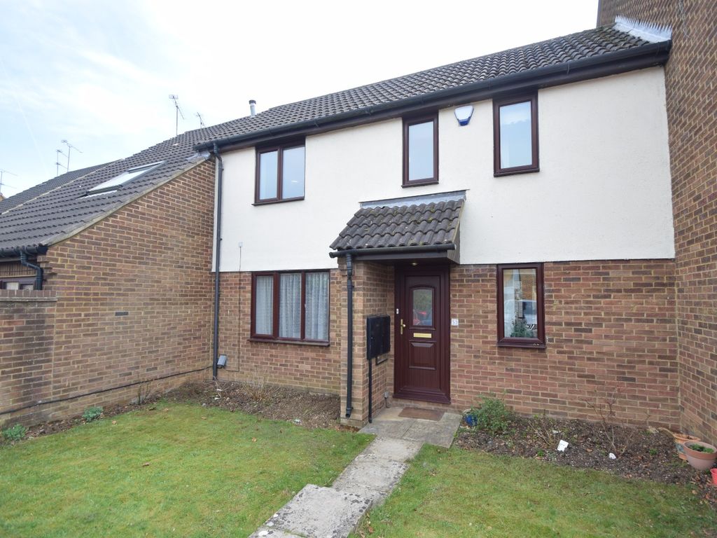 2 bed terraced house to rent in Lucas Gardens, Luton, Bedfordshire LU3 Zoopla