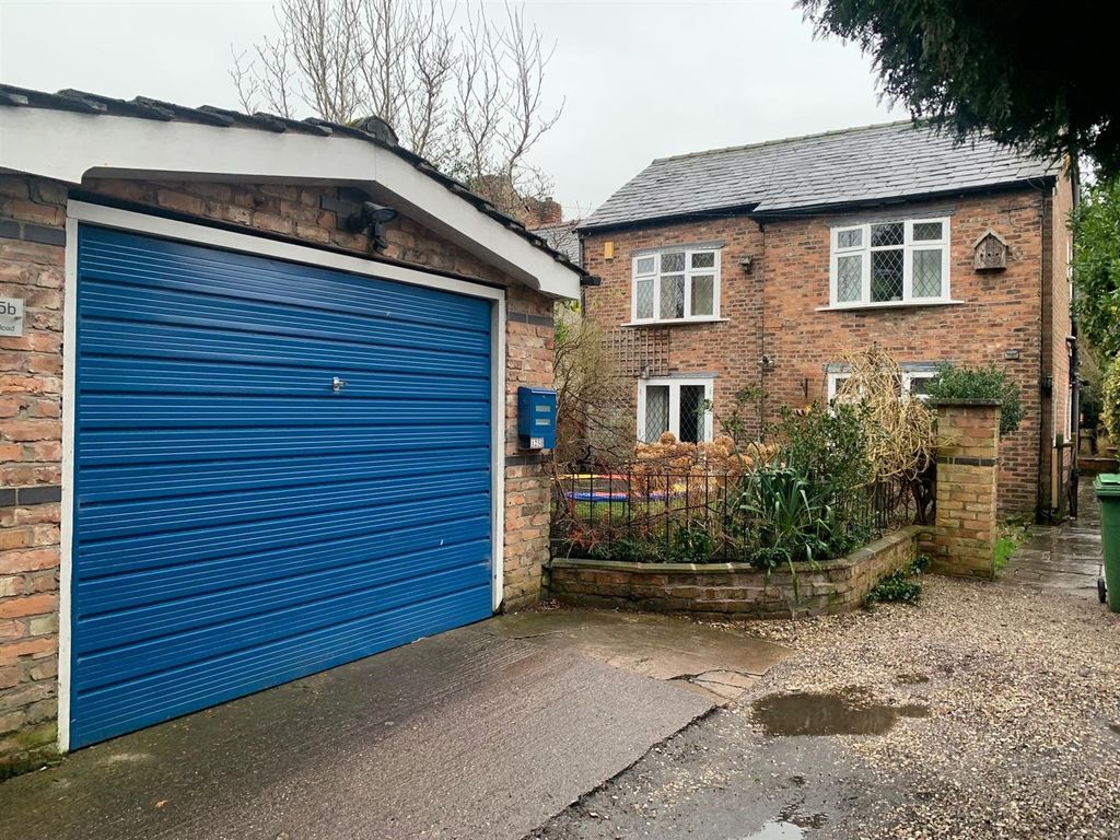 3 bed semidetached house for sale in Irlam Road, Flixton, Urmston